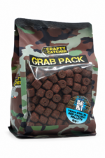 Crafty Catcher Drilled Red Halibut Pellets 14mm 1kg — retail packaging.