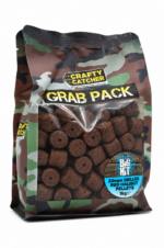 Crafty Catcher Drilled Red Halibut Pellets 20mm 1kg — retail packaging.
